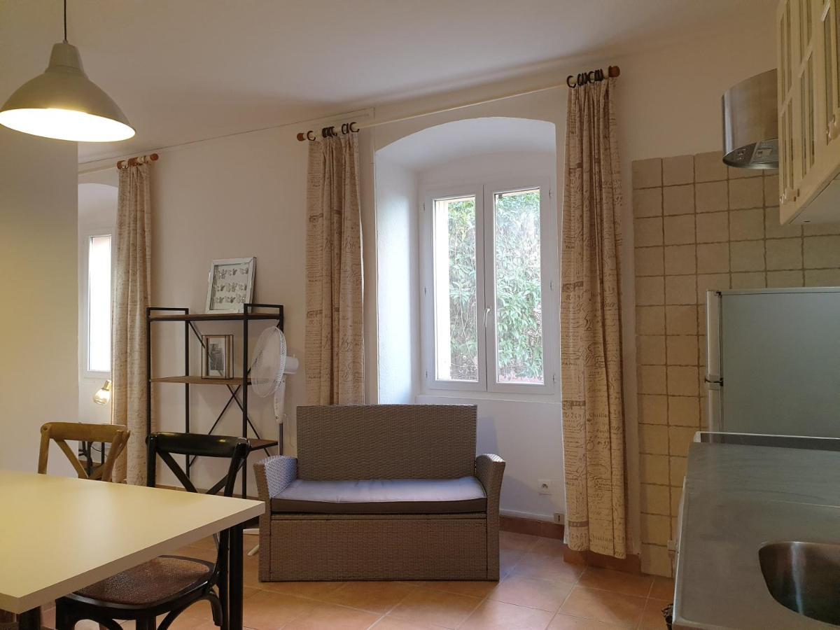 Appartements De L'Eglise Καλβί Εξωτερικό φωτογραφία