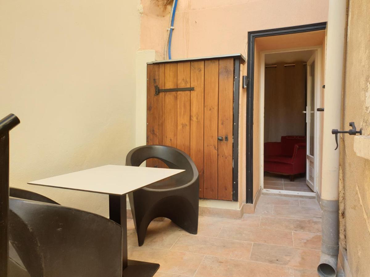 Appartements De L'Eglise Καλβί Εξωτερικό φωτογραφία