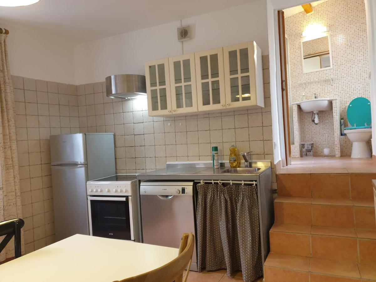 Appartements De L'Eglise Καλβί Εξωτερικό φωτογραφία