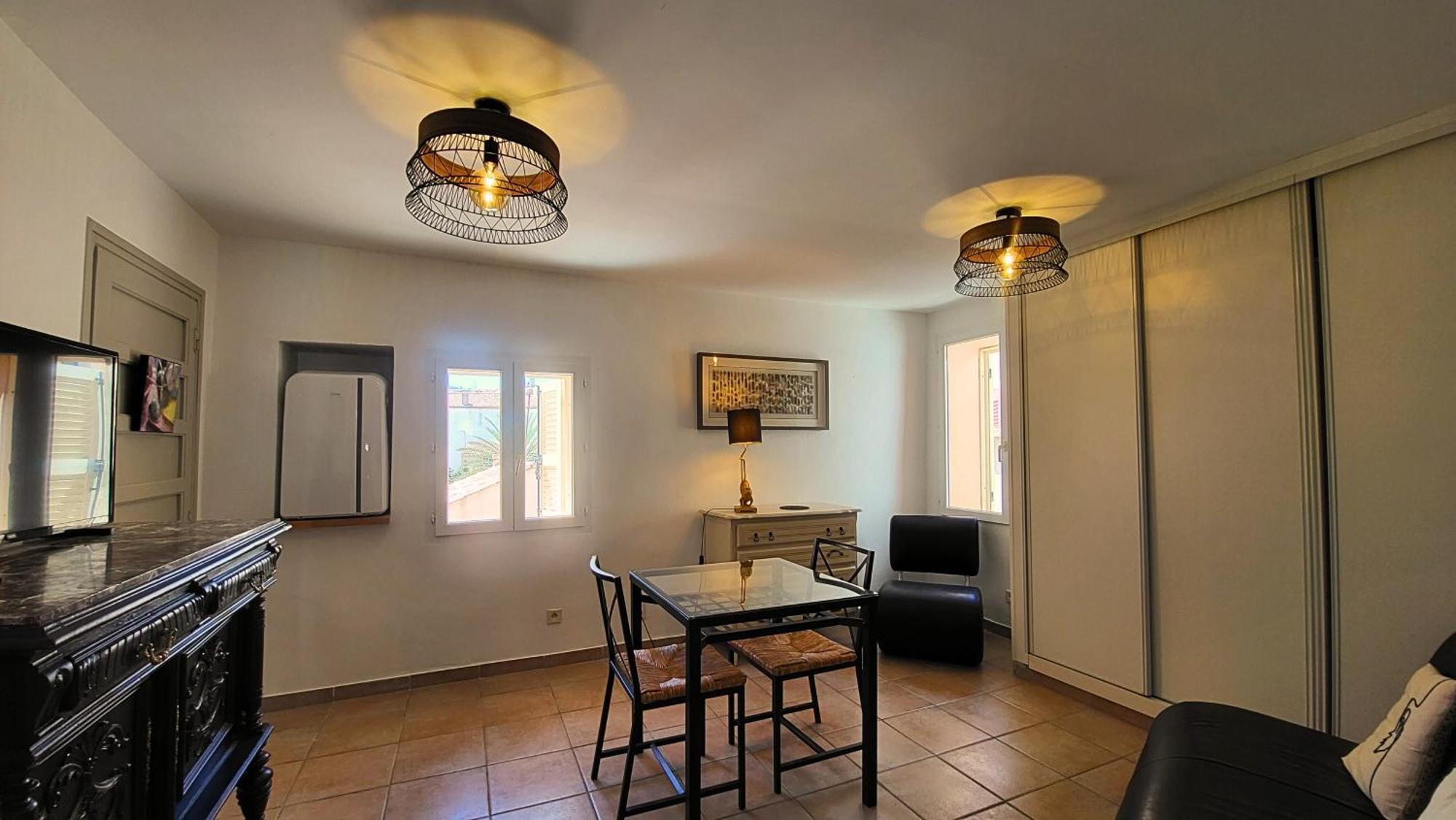 Appartements De L'Eglise Καλβί Εξωτερικό φωτογραφία