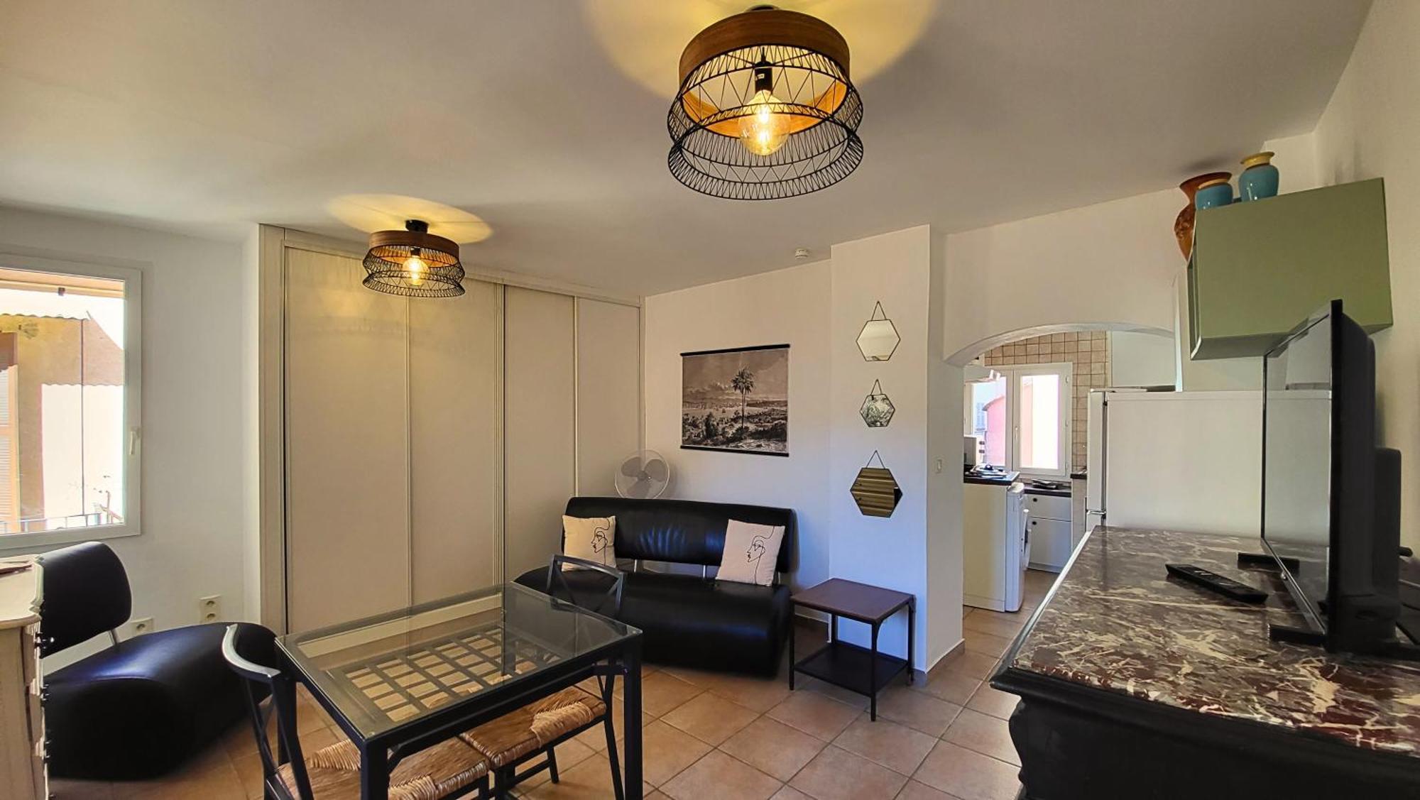 Appartements De L'Eglise Καλβί Εξωτερικό φωτογραφία